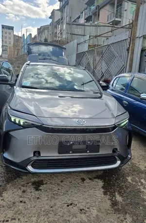 Toyota bZ4X 2024 Gray