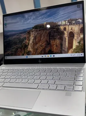 New Laptop HP Envy 13 16GB Intel Core i5 SSD 512GB