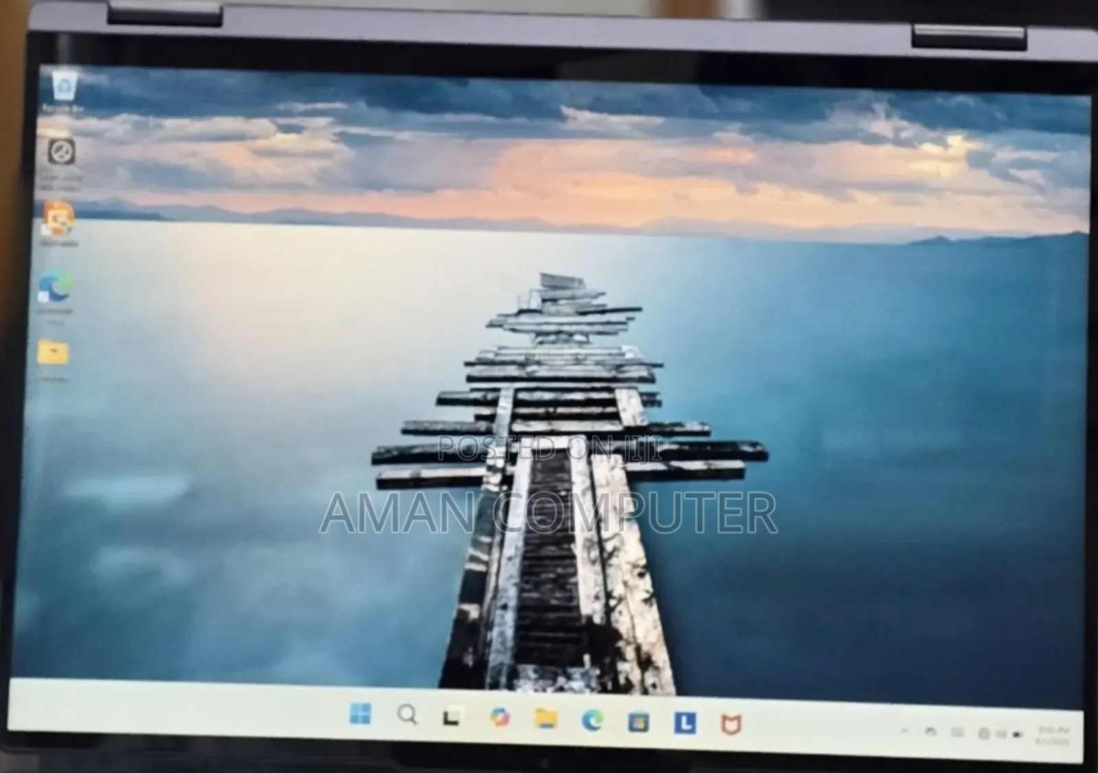 New Laptop Lenovo Yoga 7i 16GB Intel Core Ultra 7 SSD 512GB