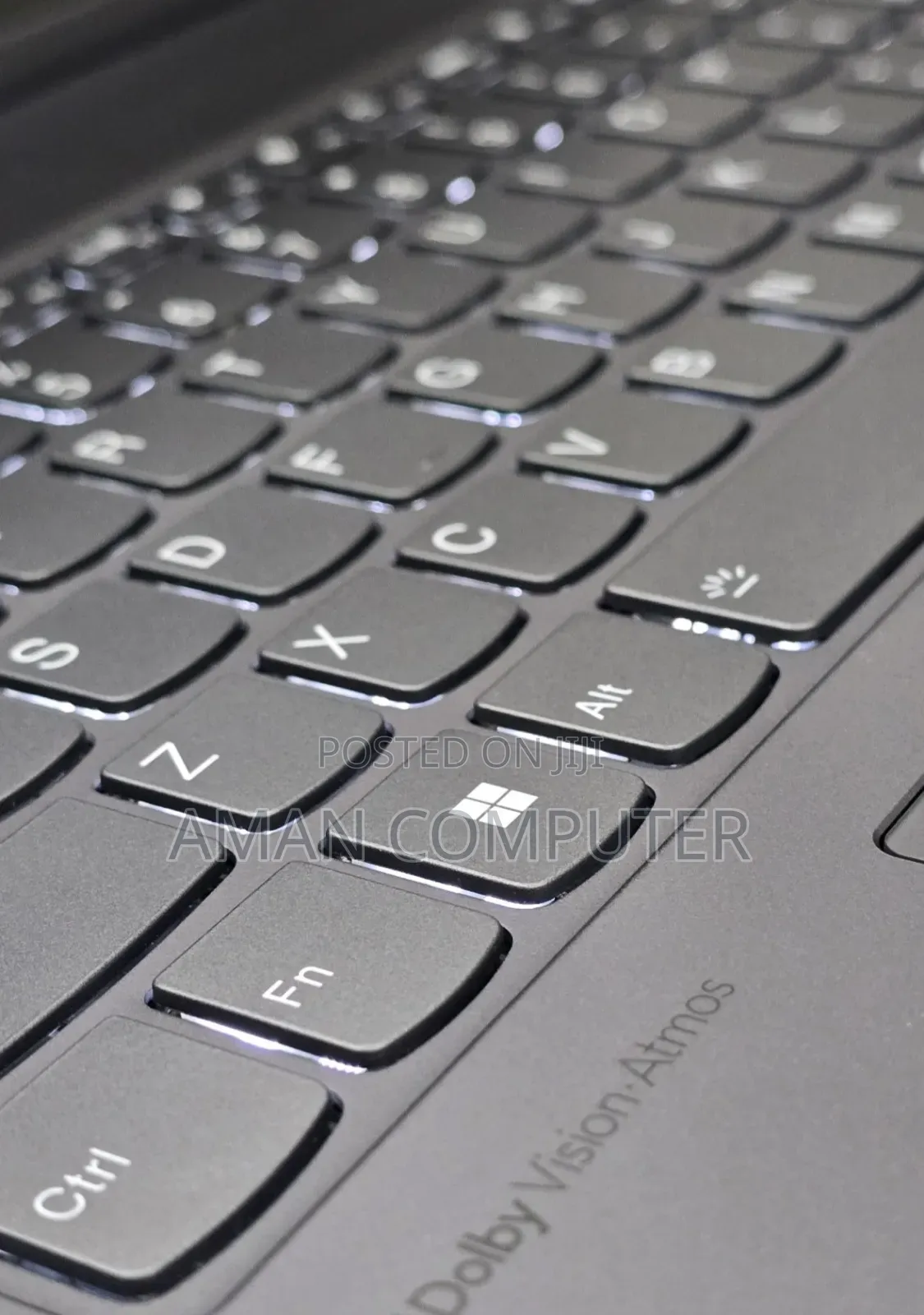 New Laptop Lenovo Yoga 7i 16GB Intel Core Ultra 7 SSD 512GB