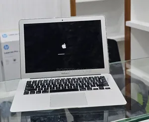 New Laptop Apple MacBook Air 2015 8GB Intel Core i5 SSD 128GB
