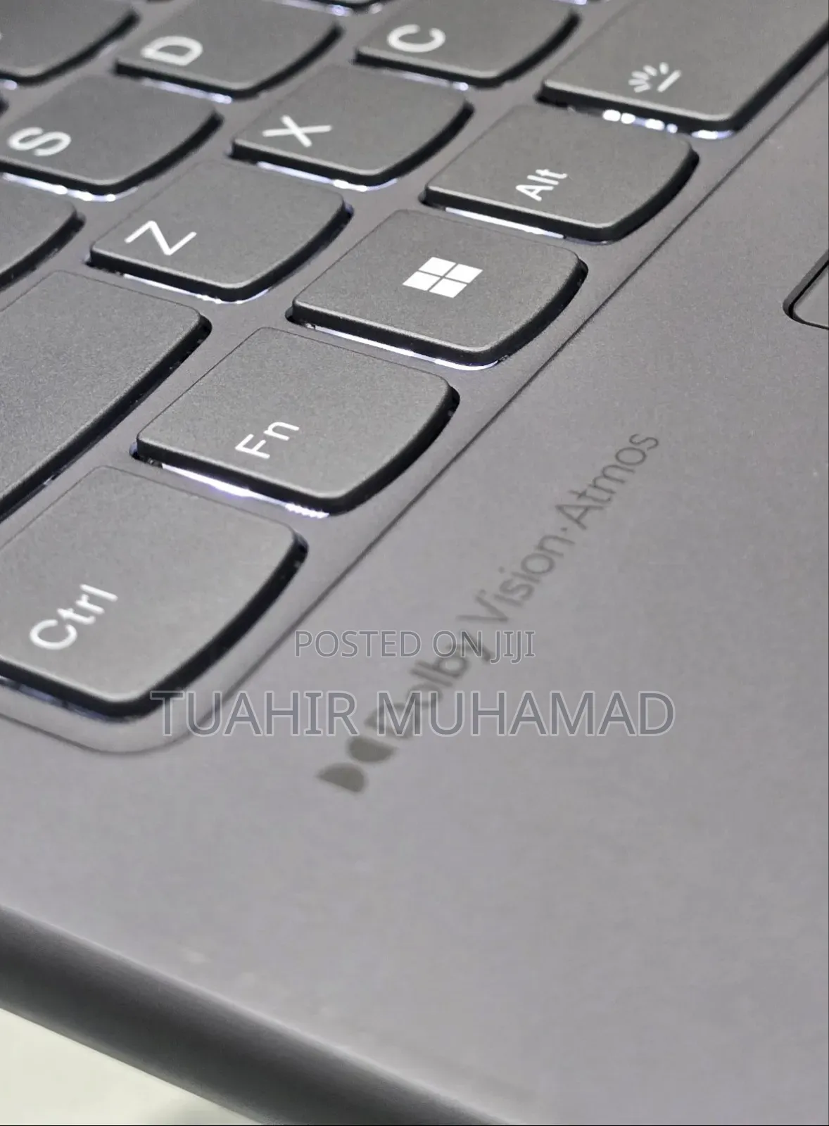 New Laptop Lenovo Yoga 7i 16GB Intel Core Ultra 7 SSD 512GB