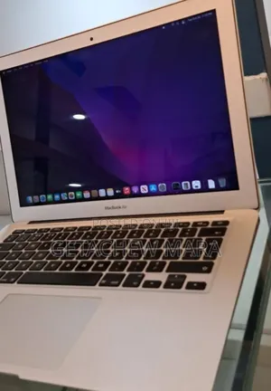 New Laptop Apple MacBook Air 2017 8GB Intel Core i5 SSD 128GB