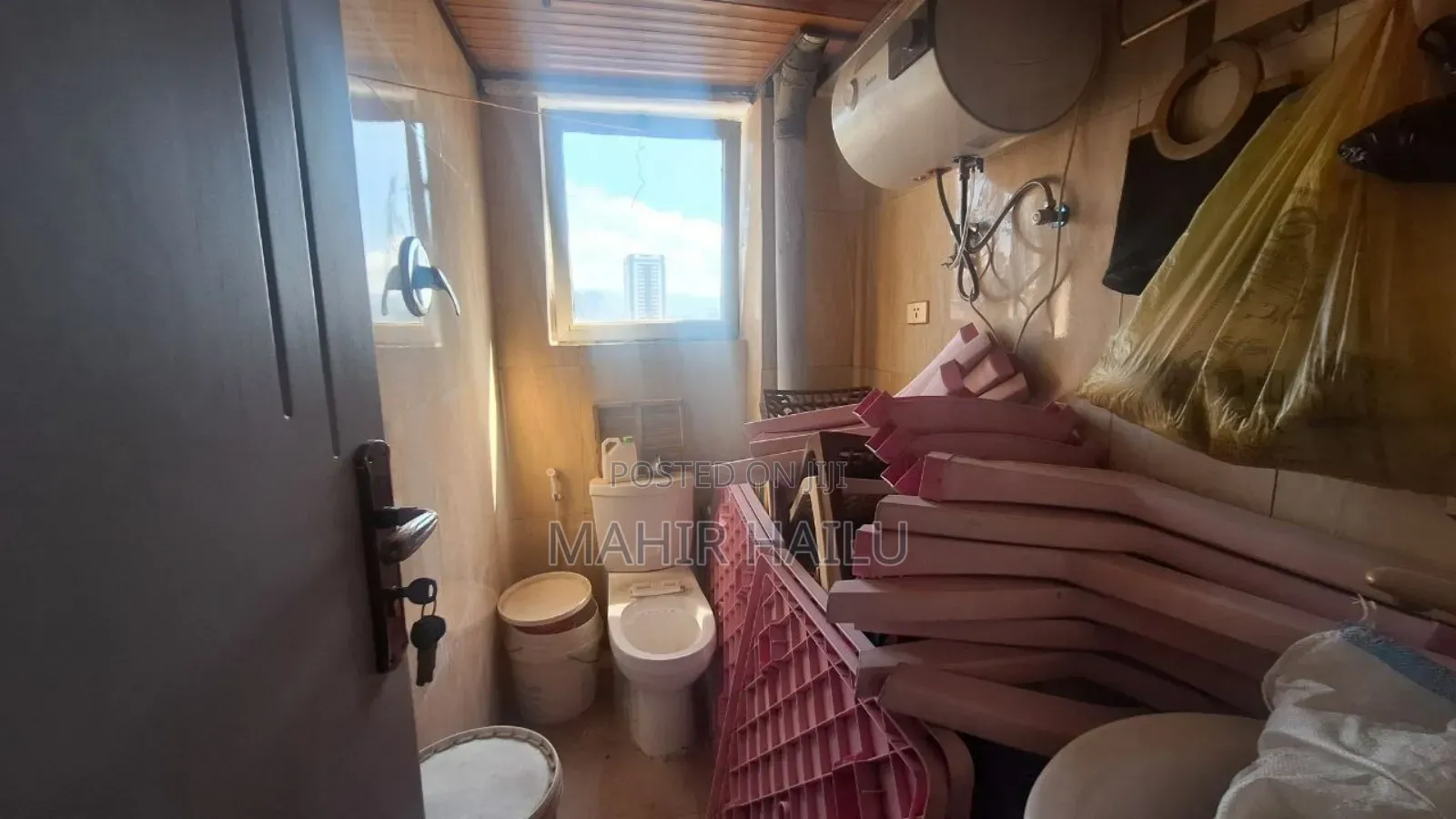 3bdrm Condo in 40/60, Bole for sale