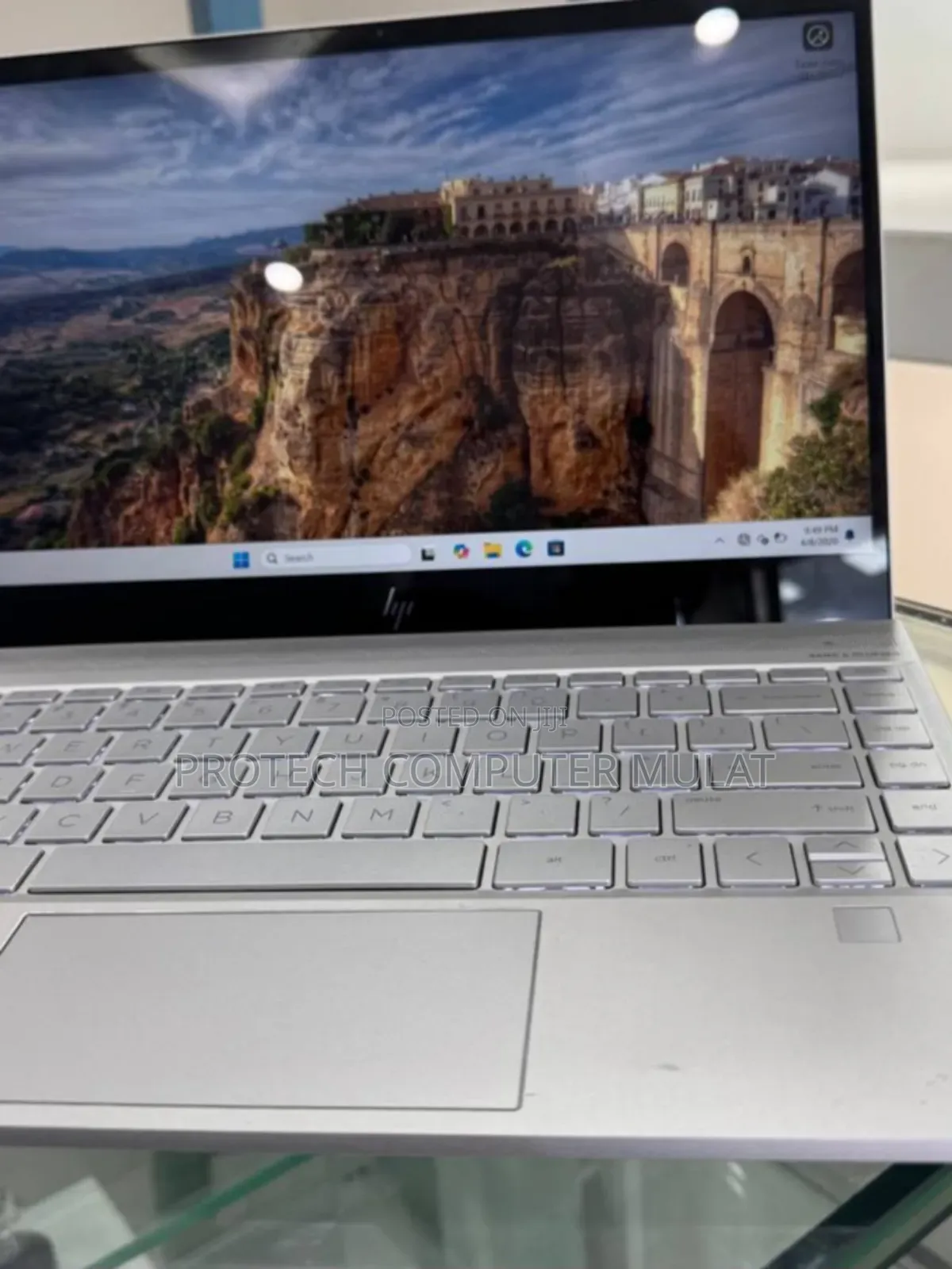 New Laptop HP Envy 13 16GB Intel Core i5 SSD 512GB