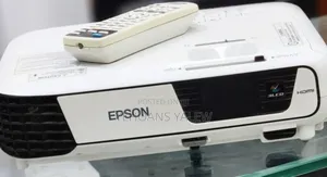 Rbrand New With Manual Epson Projector Model Name: Eb-X31 Hardware