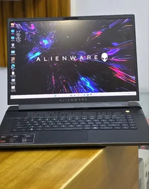 New Laptop Alienware X16 r1 16GB Intel Core i9 SSD 1T