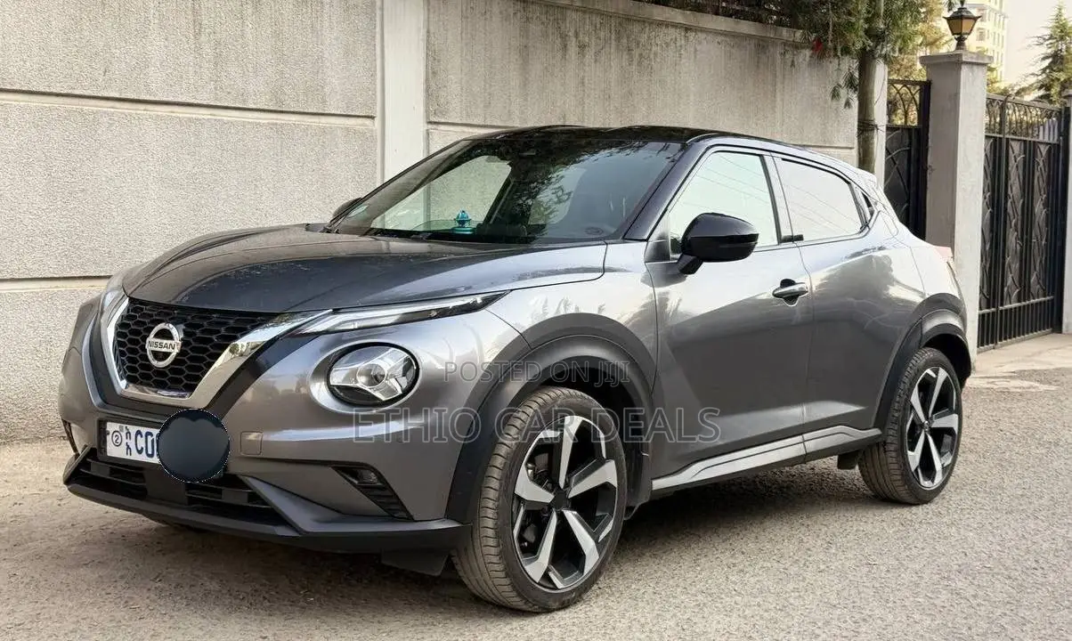 Nissan Juke 2022 Gray