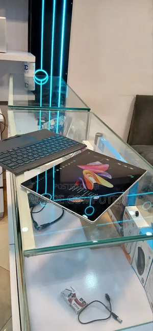 New Laptop Microsoft Surface Pro 7 16GB Intel Core i7 SSD 256GB