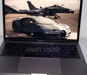 New Laptop Apple MacBook Pro 2017 8GB Intel Core i5 SSD 256GB