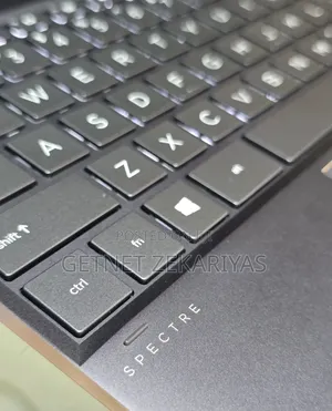 New Laptop HP Spectre 16GB Intel Core i7 SSD 1T