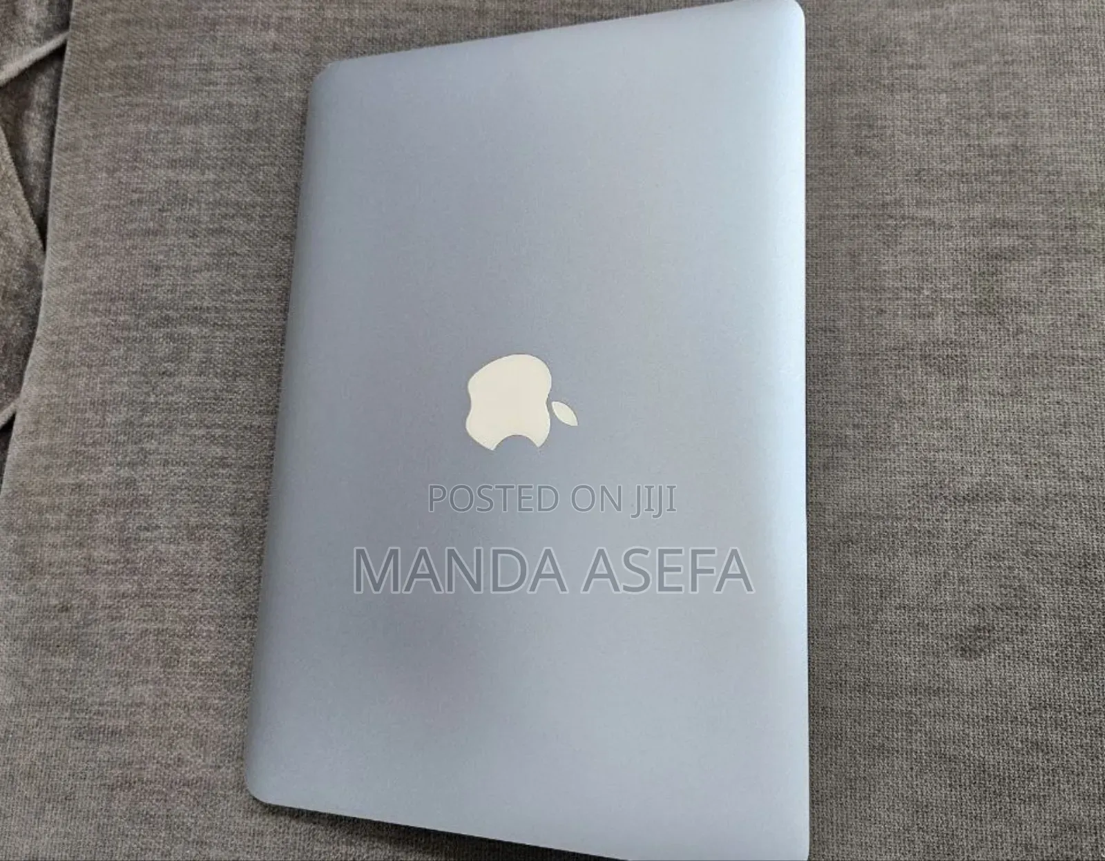 New Laptop Apple MacBook Pro 2015 8GB Intel Core i7 SSD 256GB