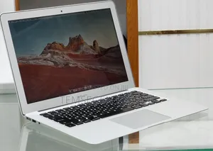 New Laptop Apple MacBook Air 2015 8GB Intel Core i5 SSD 128GB
