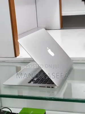 New Laptop Apple MacBook Air 2015 8GB Intel Core i5 SSD 128GB