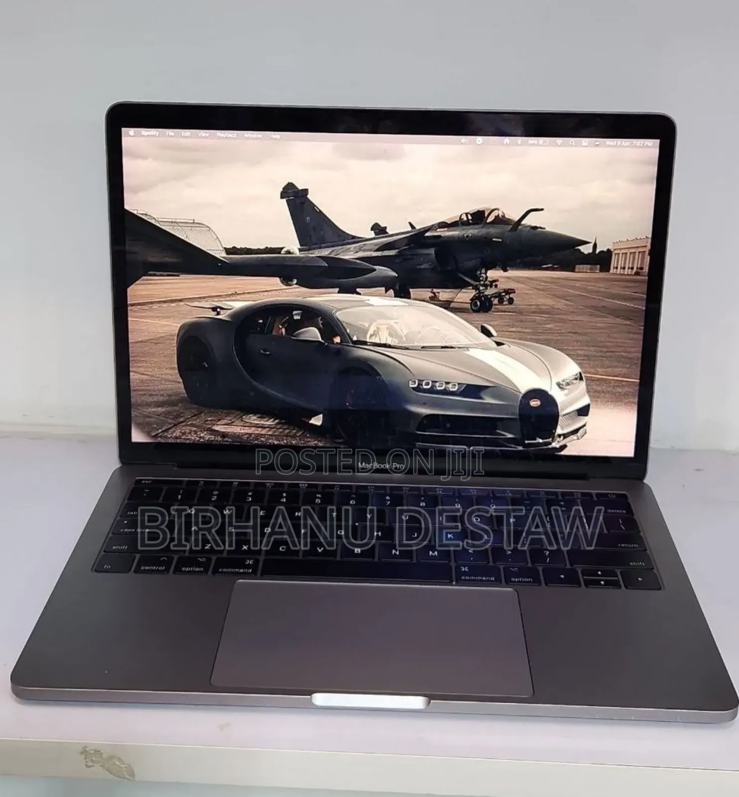 New Laptop Apple MacBook Pro 2017 8GB Intel Core i5 SSD 256GB