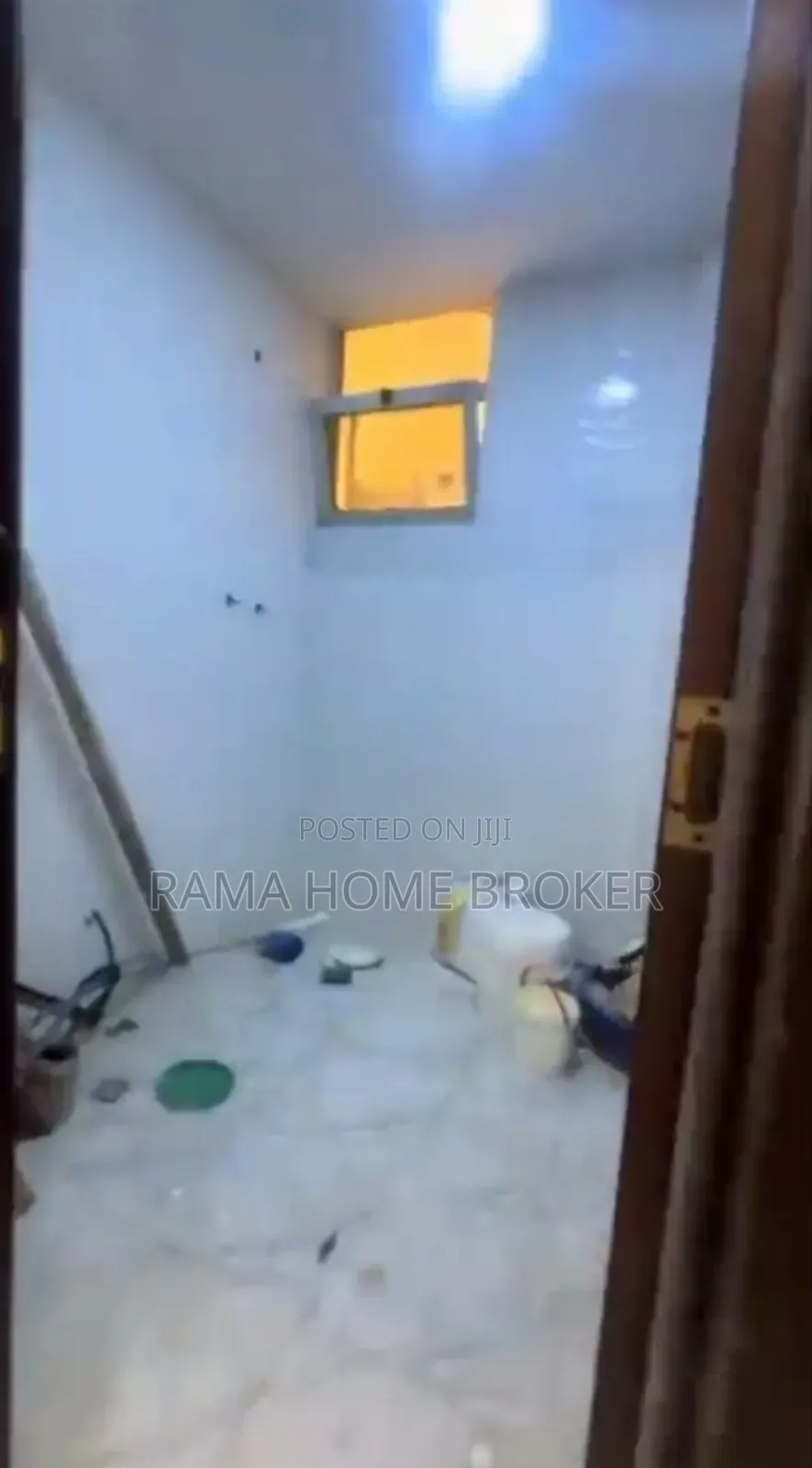 Furnished 4bdrm Apartment in አያት አካባቢ, Yeka for sale