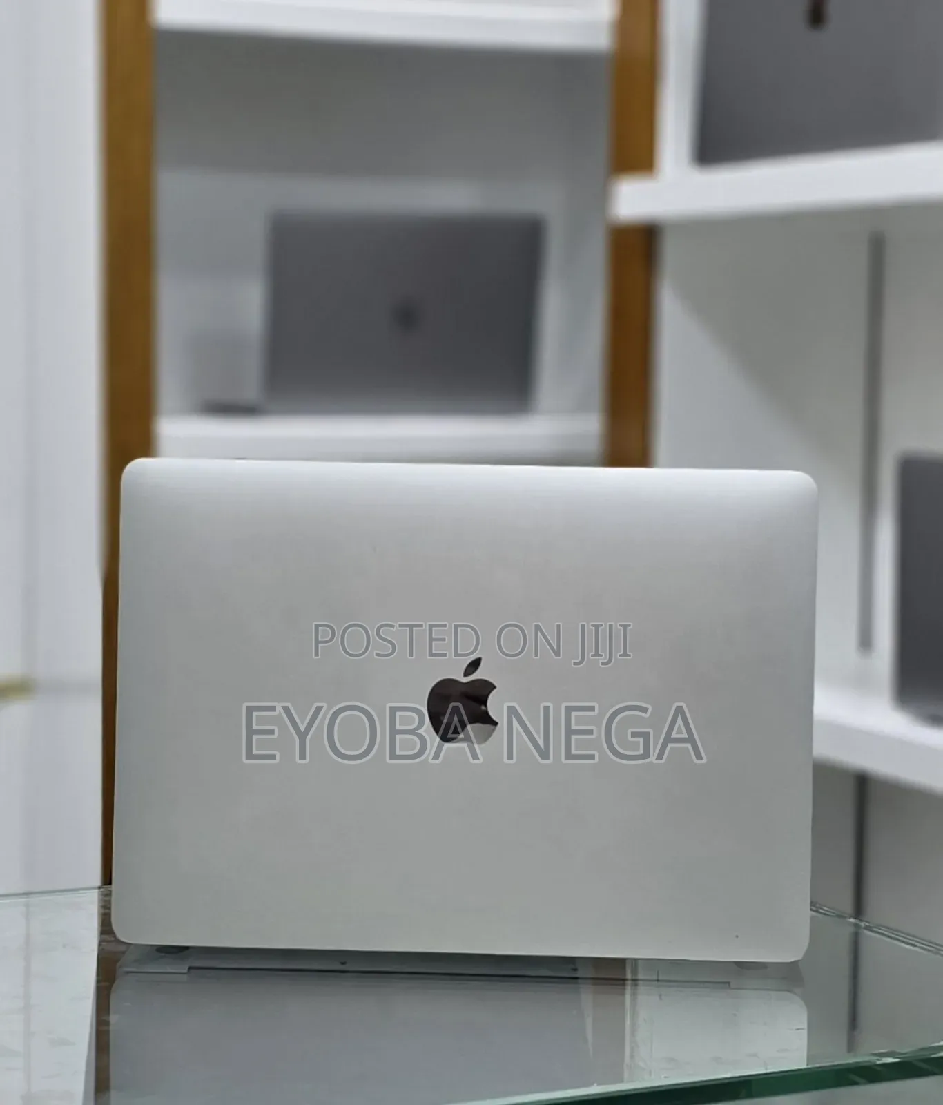 Laptop Apple MacBook Air 2020 M1 8GB Apple M1 SSD 512GB