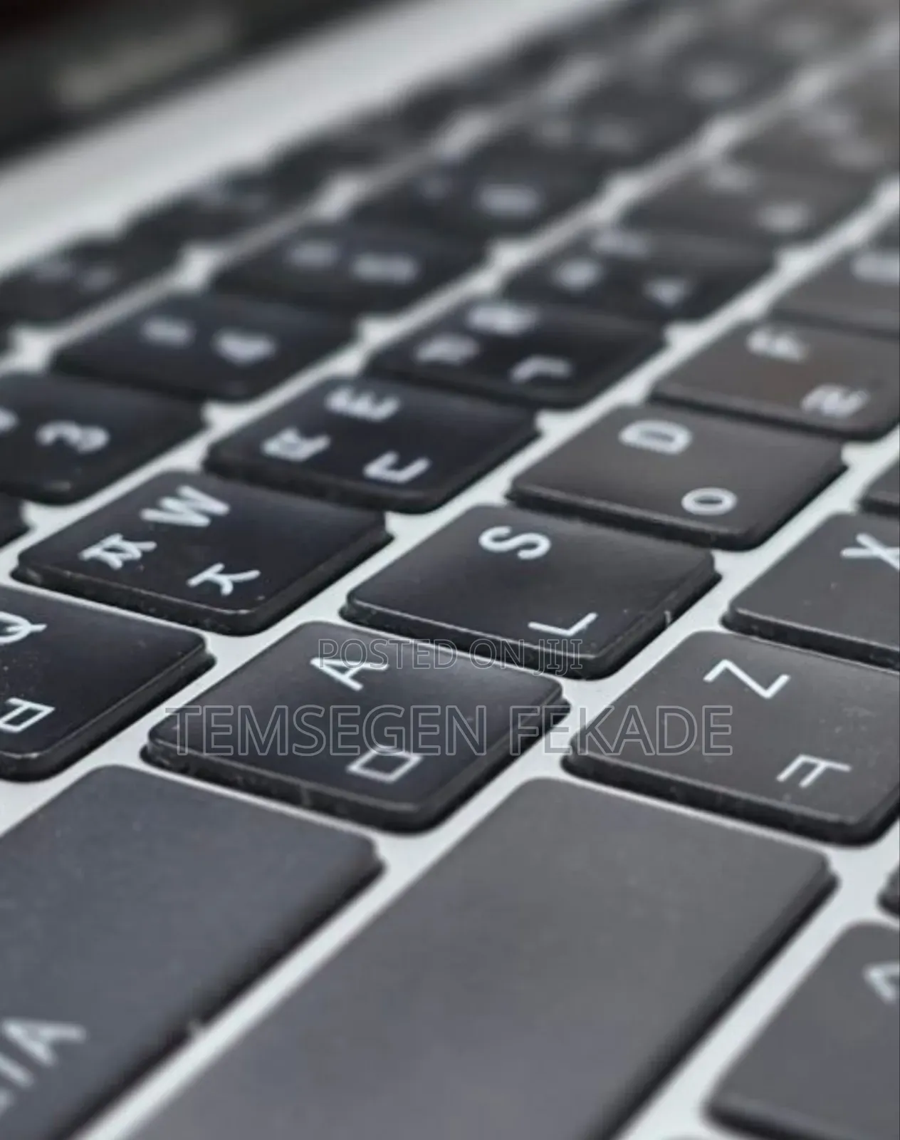 New Laptop Apple MacBook Air 2020 M1 8GB Apple M1 SSD 512GB