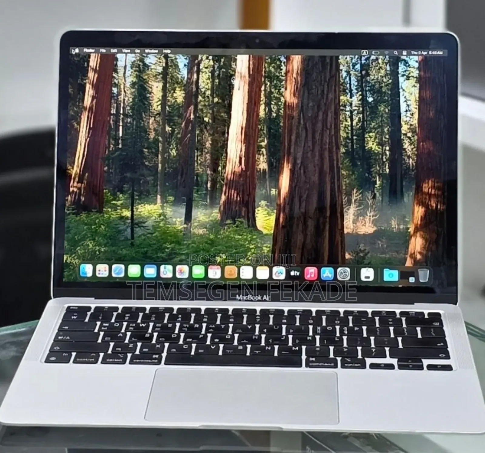 New Laptop Apple MacBook Air 2020 M1 8GB Apple M1 SSD 512GB