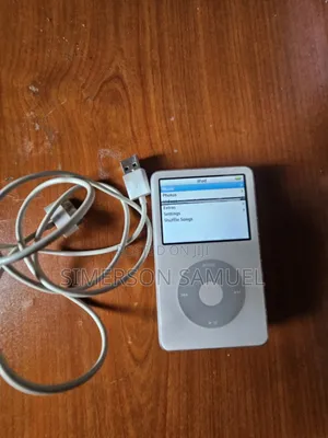 Apple iPod Classic 5th Gen