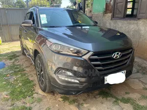 Hyundai Tucson 2015 Black