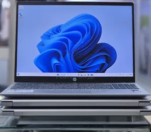 New Laptop HP Pavilion 15 8GB Intel Core Ultra 5 SSD 512GB
