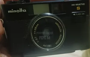 Minolta Hi-Matic S 35mm Camera