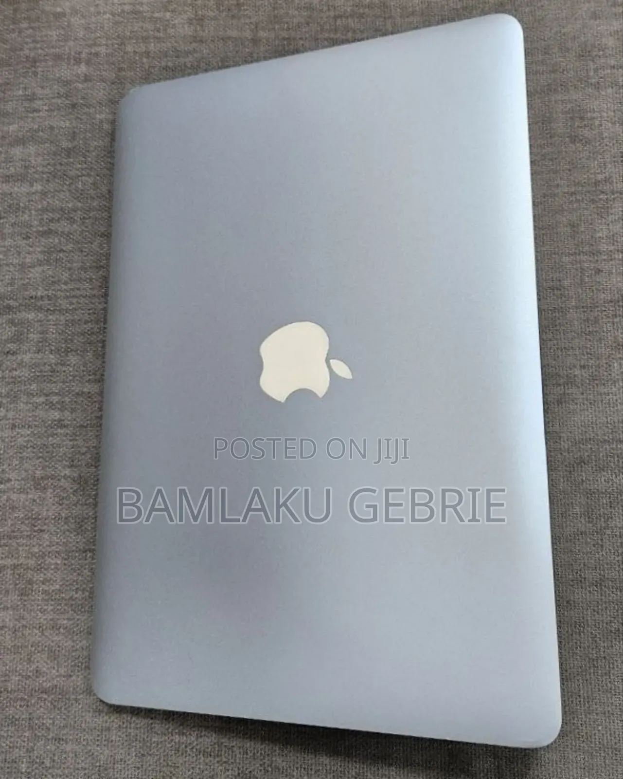 New Laptop Apple MacBook Pro 2015 8GB Intel Core i7 SSD 256GB