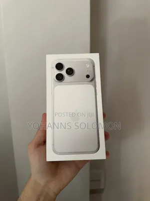 New Apple iPhone 17 Pro Max 256 GB Silver