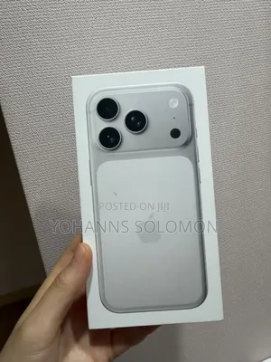 New Apple iPhone 17 Pro Max 256 GB Silver