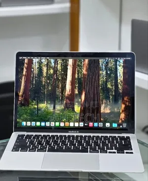 New Laptop Apple MacBook Air 2020 M1 8GB Apple M1 SSD 512GB