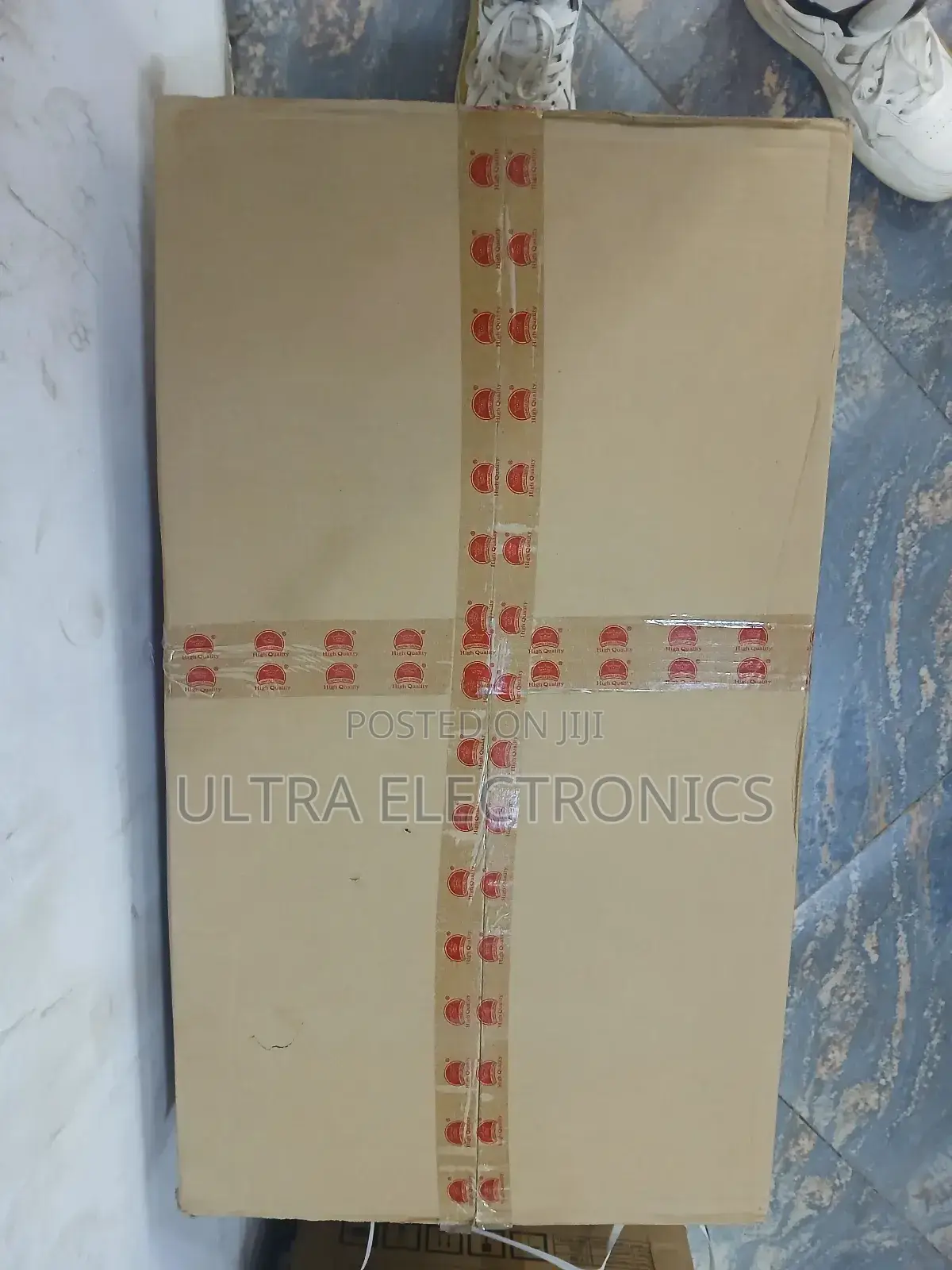 Box Fan (Changli Crown 12" Box Fan (Model Kyt-30a). Voltage: