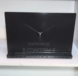 Laptop Lenovo Y70 16GB Intel Core i7 HDD+SSD 1T