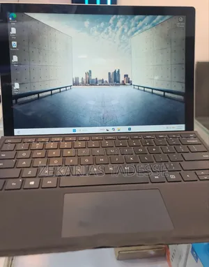 New Laptop Microsoft Surface Pro 7 16GB Intel Core i7 SSD 256GB
