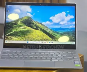 New Laptop HP Envy 13 16GB Intel Core i7 SSD 512GB
