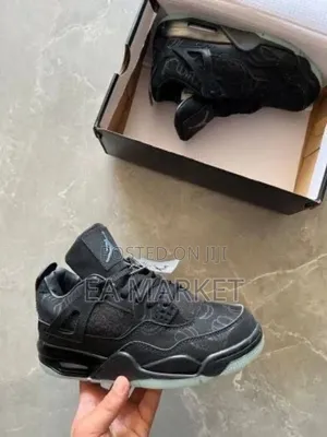 Premium Comfort Air Jordan 4