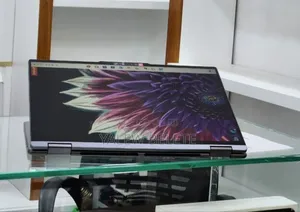 New Laptop Lenovo Yoga 7i 16GB Intel Core Ultra 7 SSD 1T