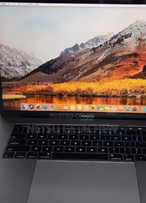 New Laptop Apple MacBook Pro M1 16GB Intel Core i7 SSD 512GB