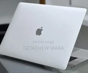 New Laptop Apple MacBook 2016 16GB Intel Core i7 SSD 256GB