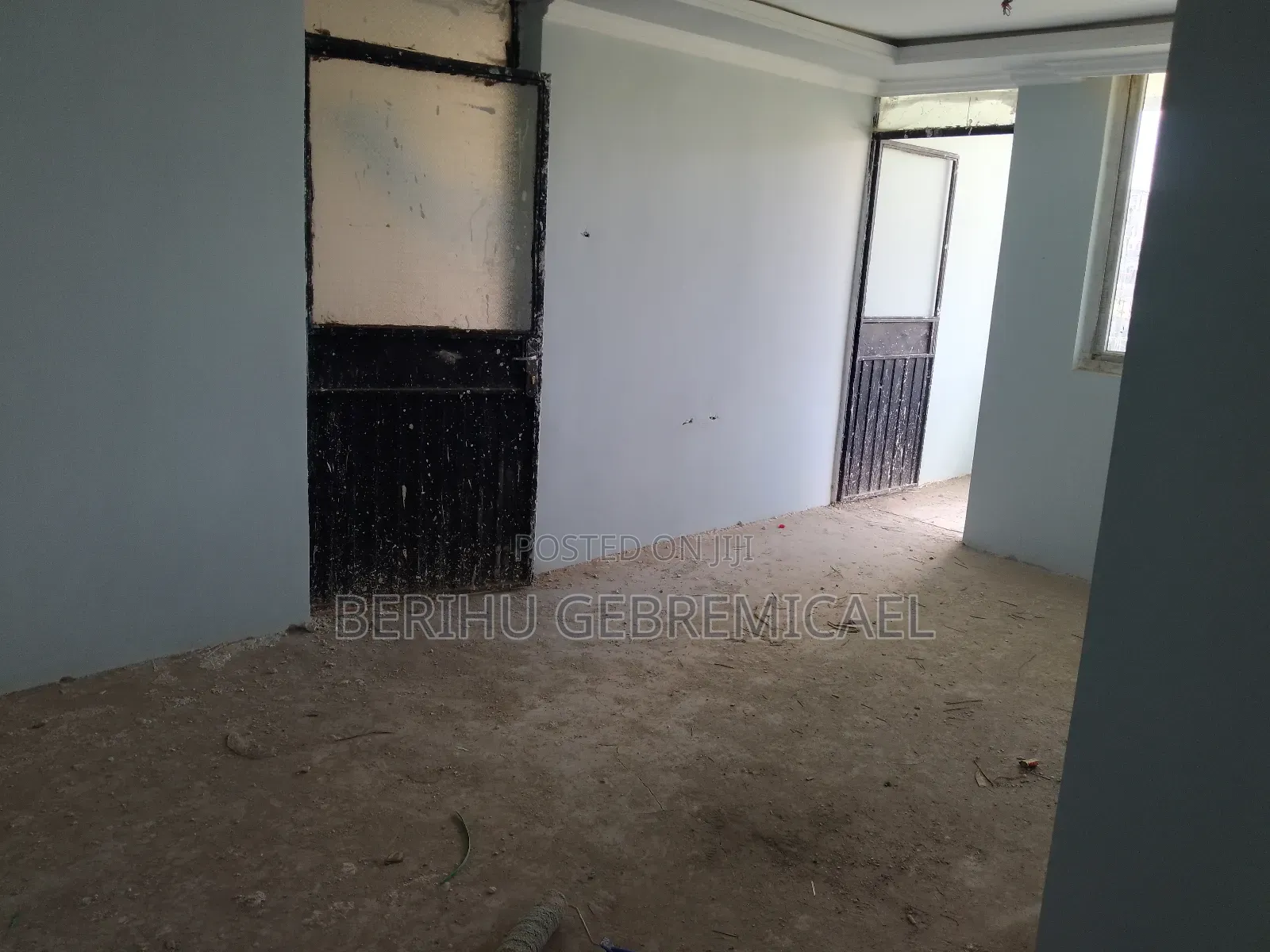 2bdrm Condo in ኣያት, Yeka for sale