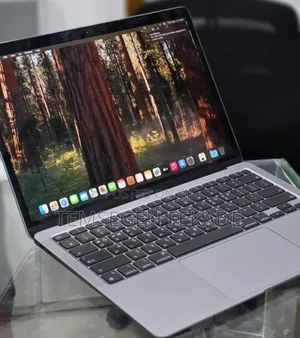 New Laptop Apple MacBook Air 2020 8GB Apple M1 SSD 256GB
