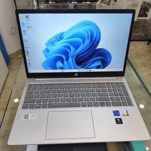New Laptop HP 14z 16GB Intel Core i7 SSD 512GB