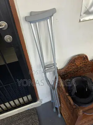 Crutches Pair敕医available in Pairs:S(94–114cm)M(114–135cm)L(135–155cm)