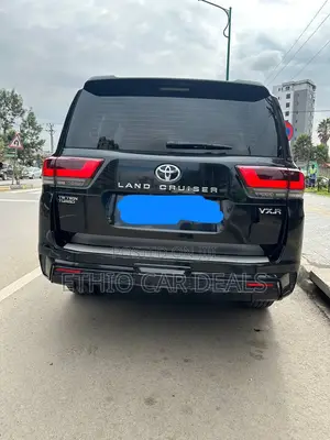 Toyota Land Cruiser 2023 Black