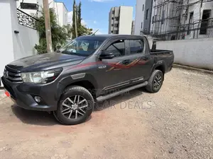 Toyota Hilux Revo Double Cab Deisel 2.4 AWD 2021 Black