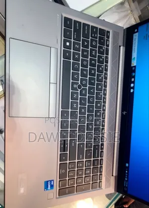New Laptop HP 16GB Intel Core i7 SSD 512GB