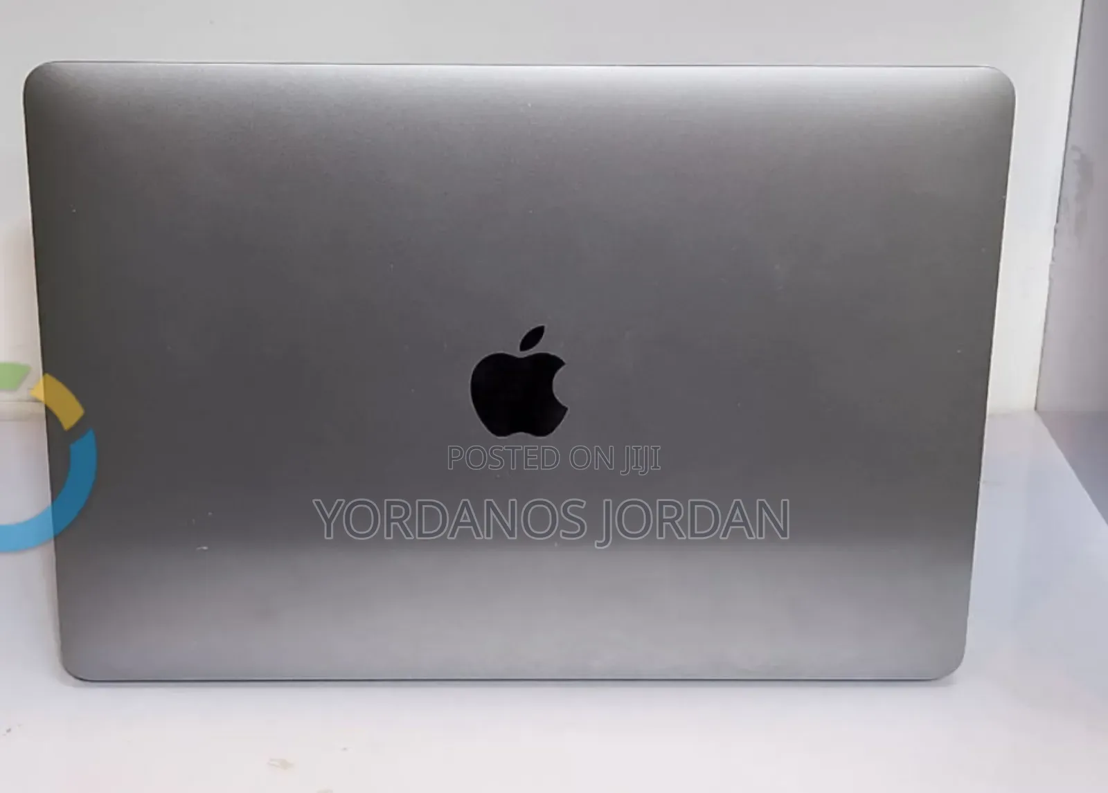 New Laptop Apple MacBook Pro 2017 8GB Intel Core i5 SSD 256GB