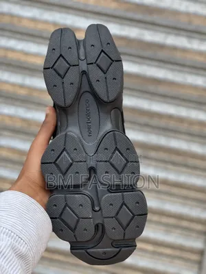 New Balance Ml610 Sneakers