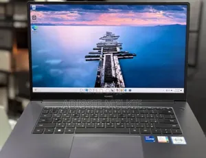 New Laptop Huawei Matebook D 15 16GB Intel Core i7 SSD 512GB