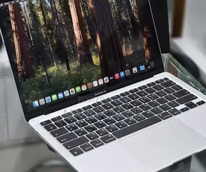 New Laptop Apple MacBook Air 2020 M1 8GB Apple M1 SSD 512GB